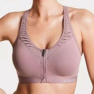 victoria secret sports bra maximum support